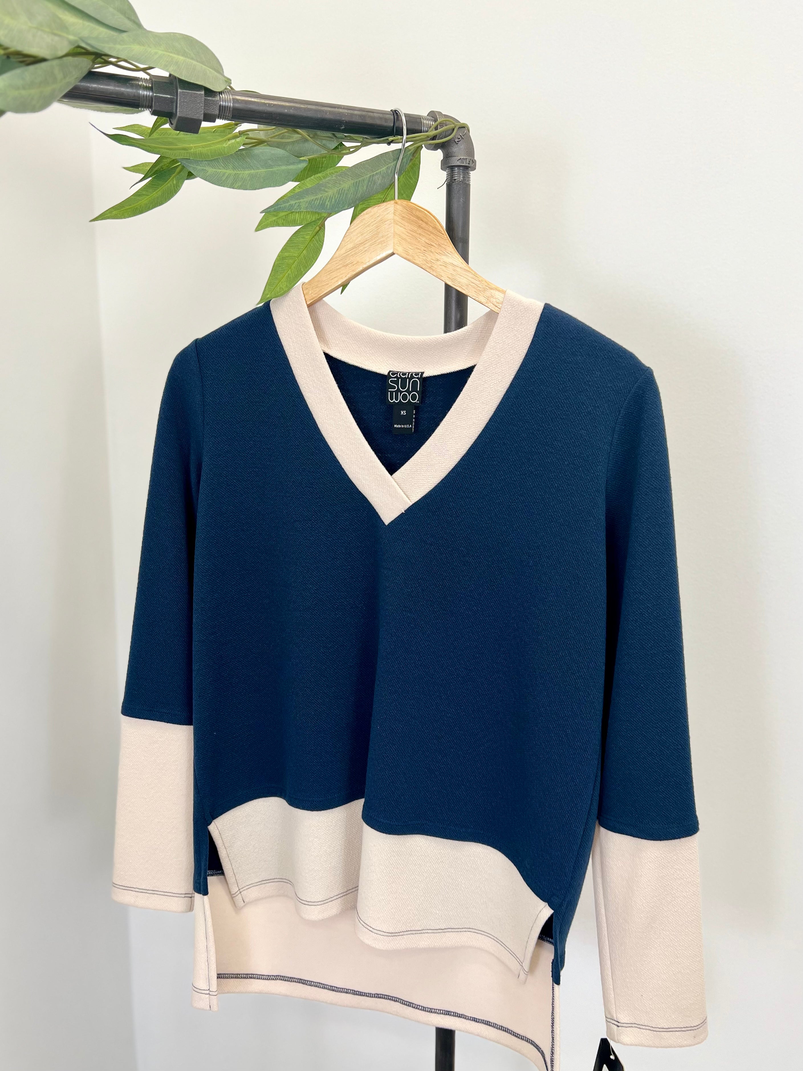 Mainstream Boutique Stillwater, Color Block Sweater