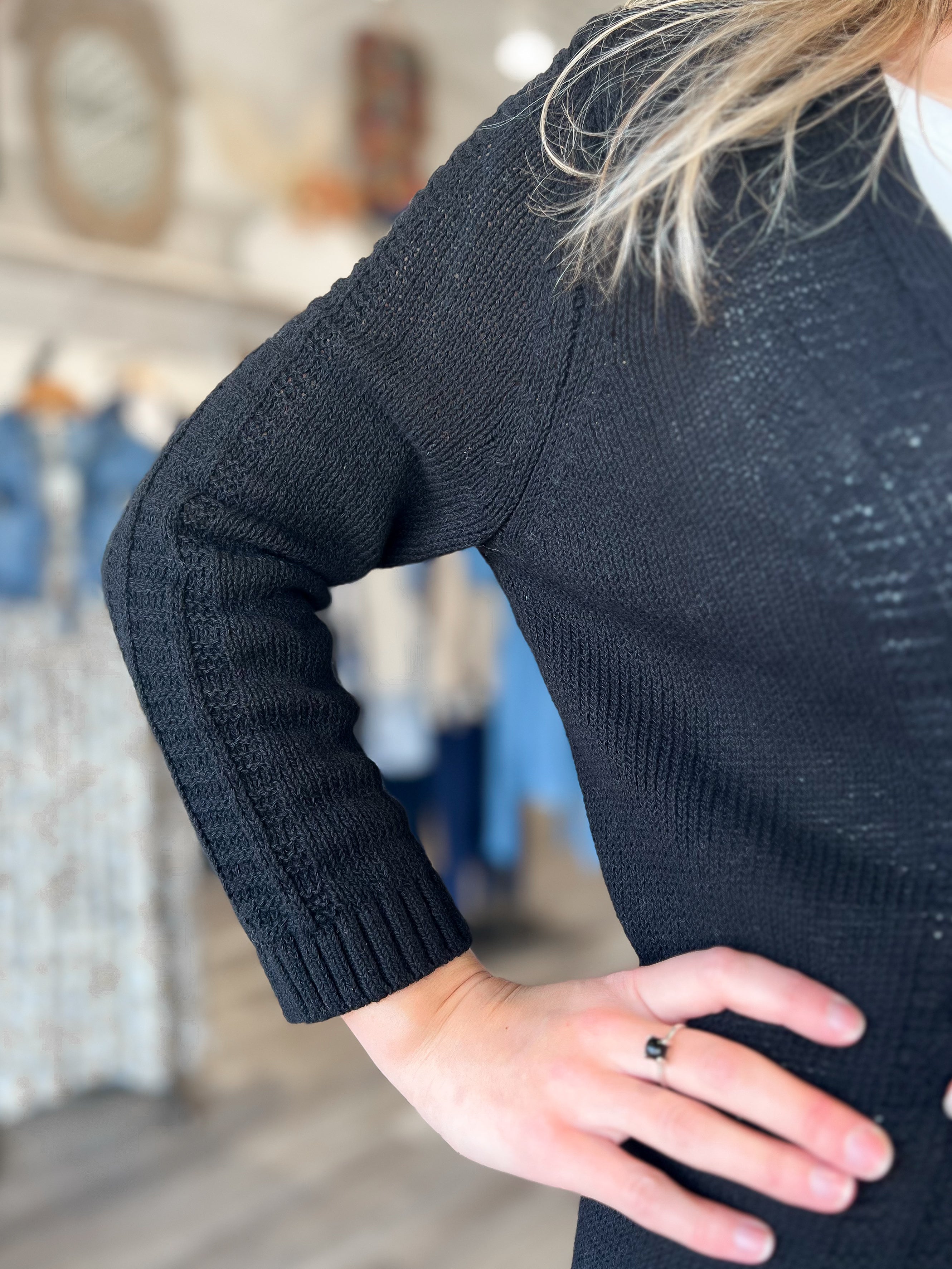 Mainstream Boutique Stillwater Women’s Knitted Cardigan