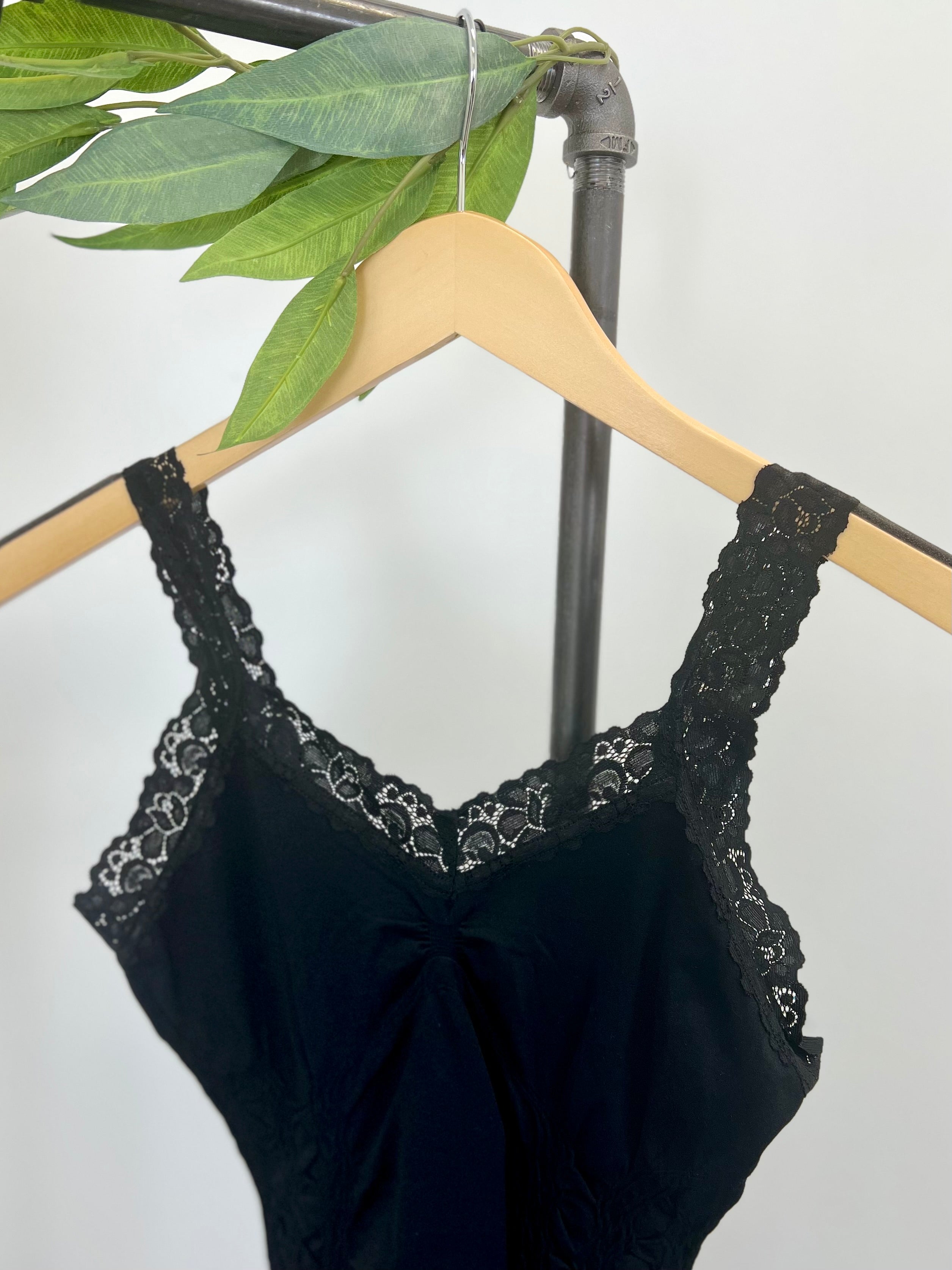 Mainstream Boutique Stillwater Perfect Lace Cami