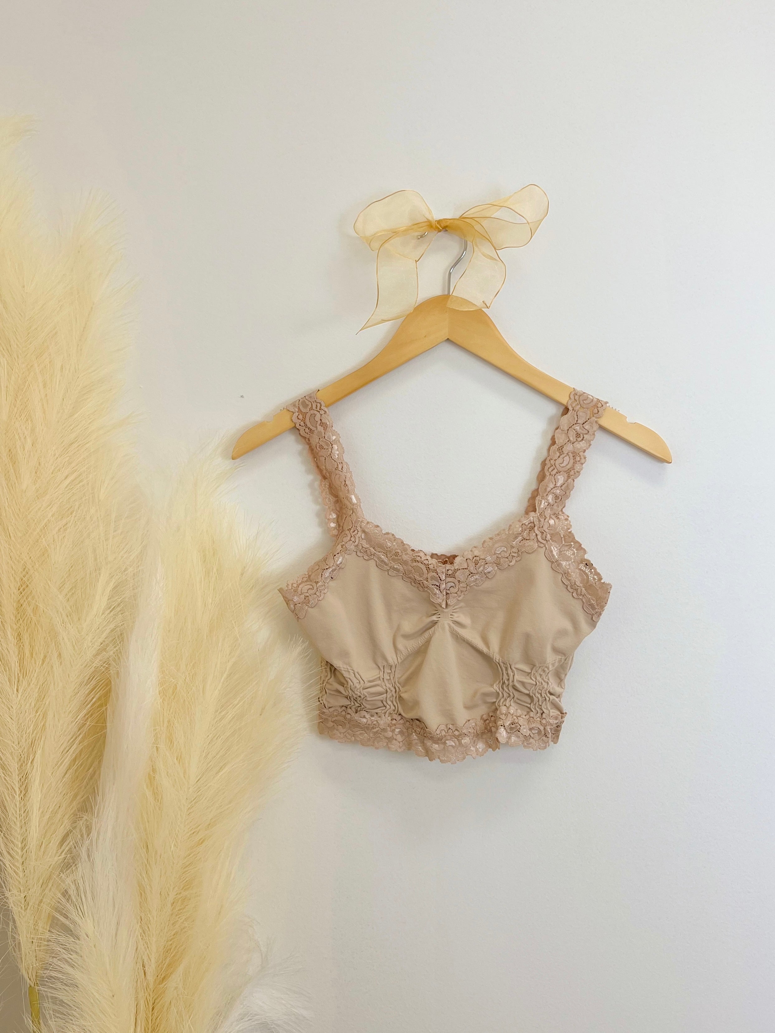 Mainstream Boutique Stillwater Flirty Lace Bralette