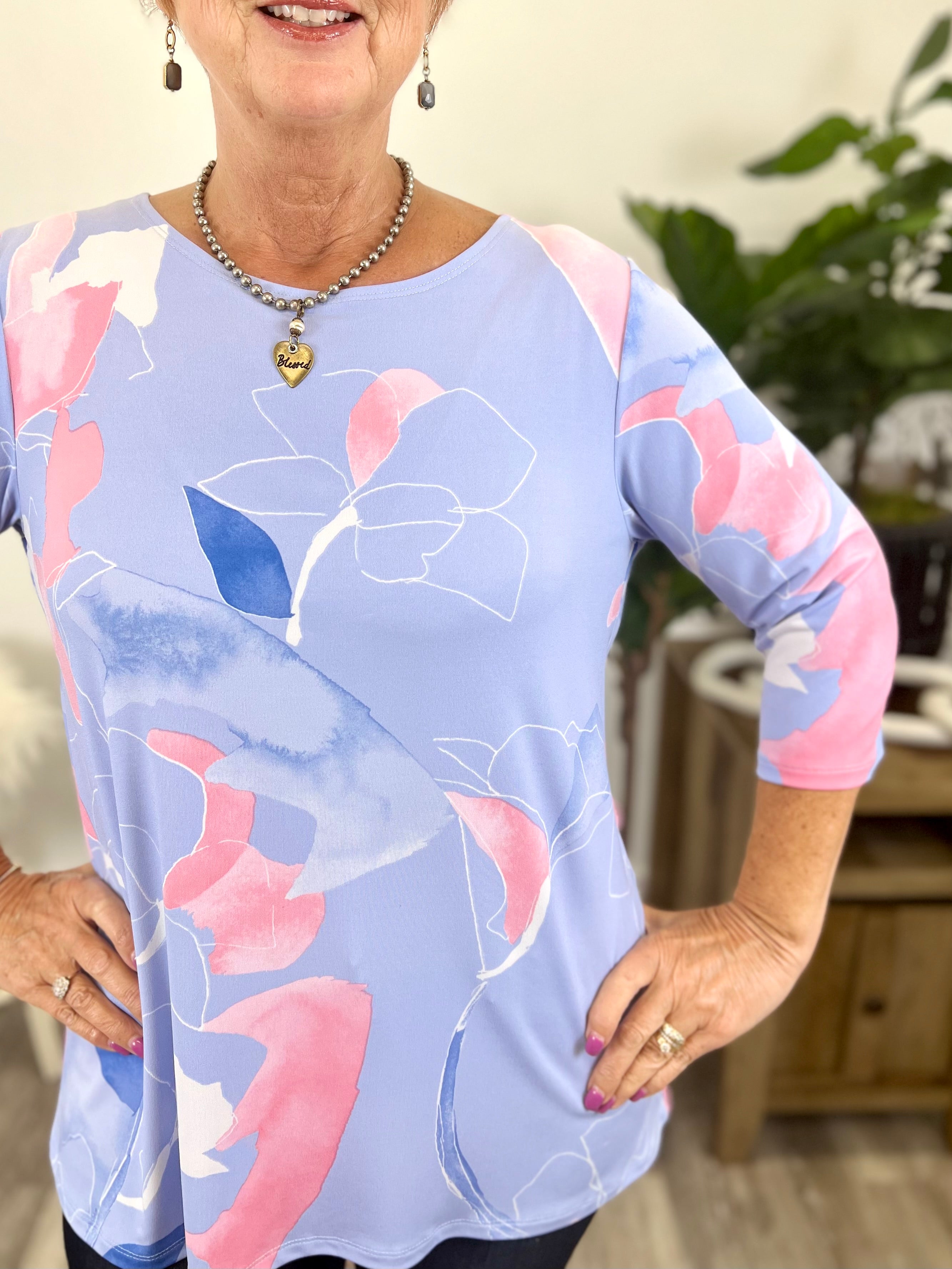 Mainstream Boutique Stillwater Women’s Floral Pastel Tunic