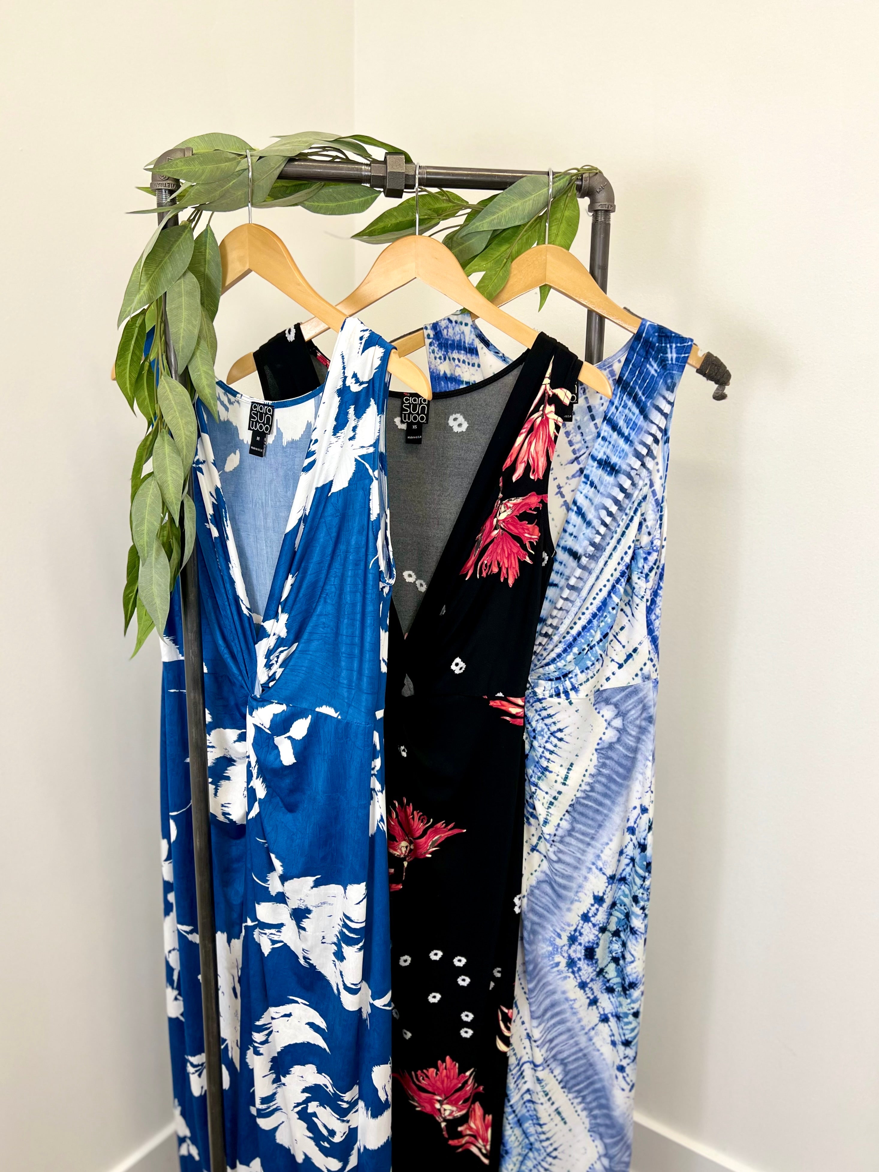 Mainstream Boutique Stillwater, Center Slit Print Maxi Dress