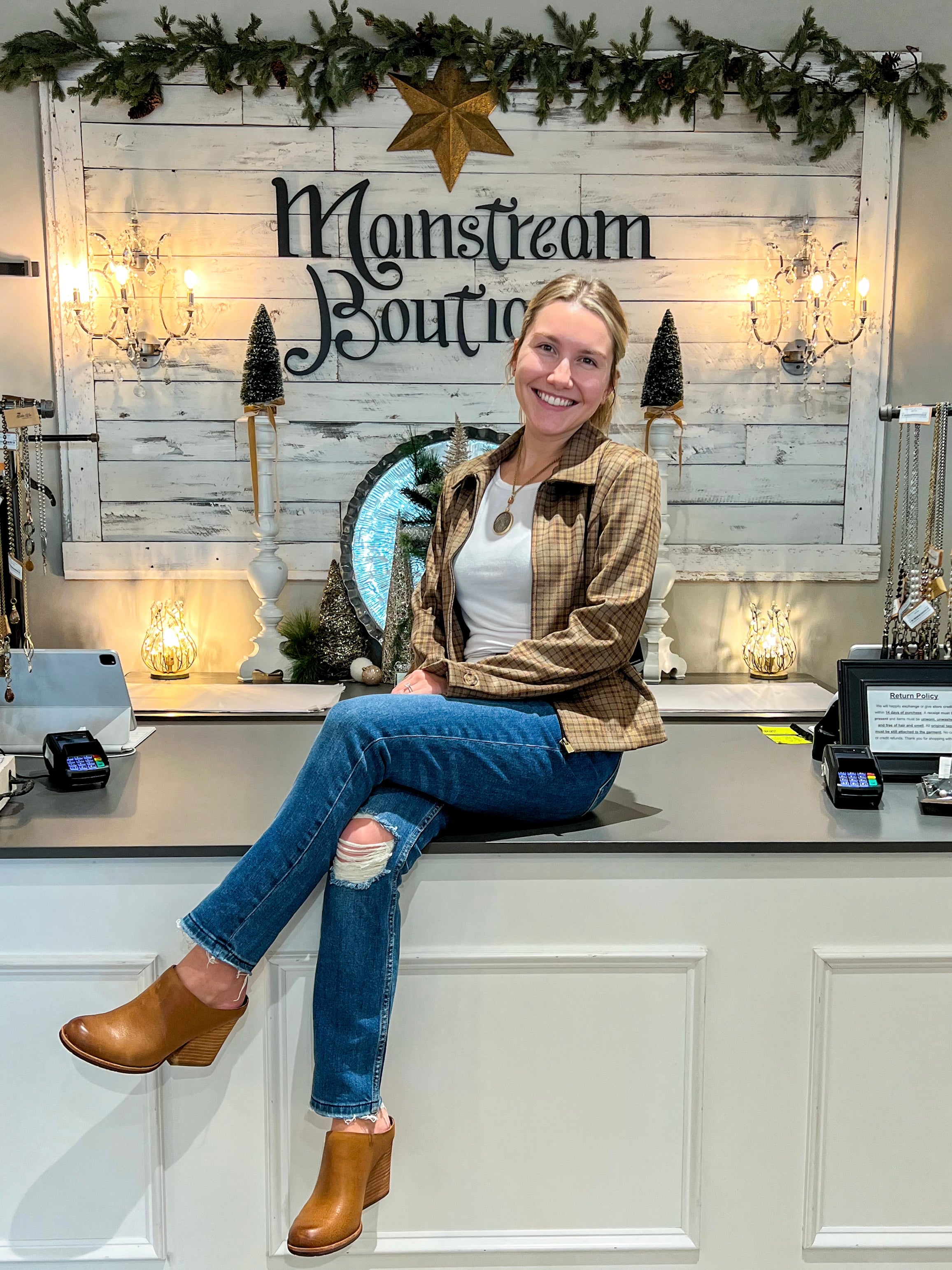 Mainstream Boutique Stillwater Zip Up Collared Jacket