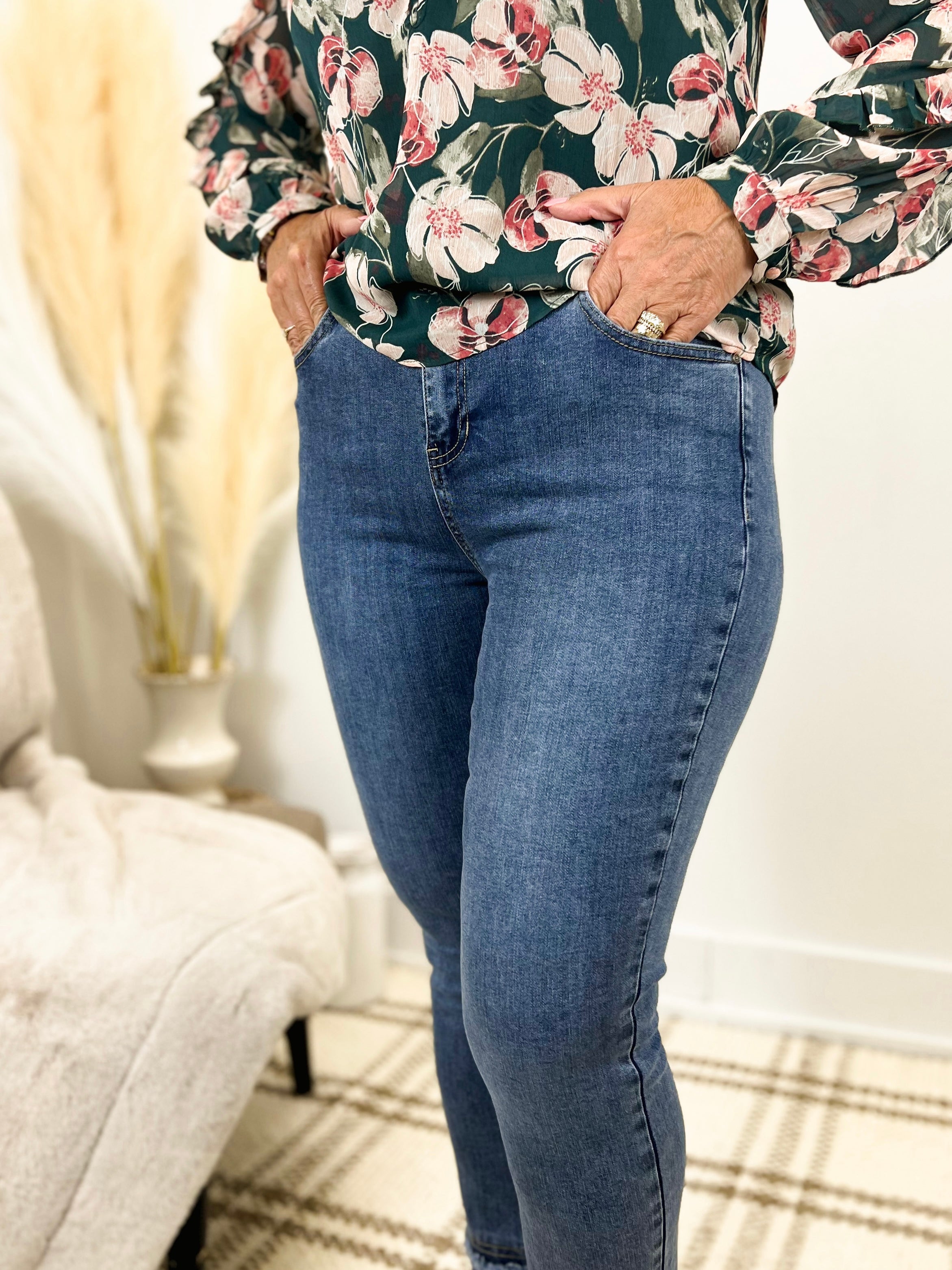 Mainstream Boutique Stillwater, Bootcut Denim with Fringe